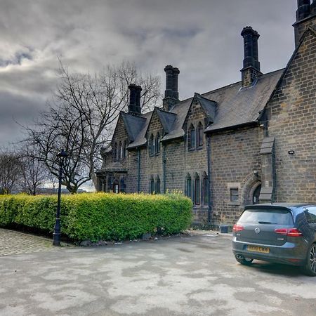 The Old Vicarage - Secure Parking, Fast Wifi, Garden Villa Leeds  Bagian luar foto