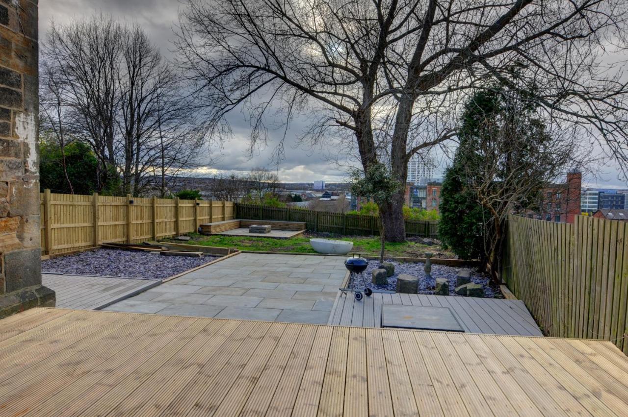 The Old Vicarage - Secure Parking, Fast Wifi, Garden Villa Leeds  Bagian luar foto