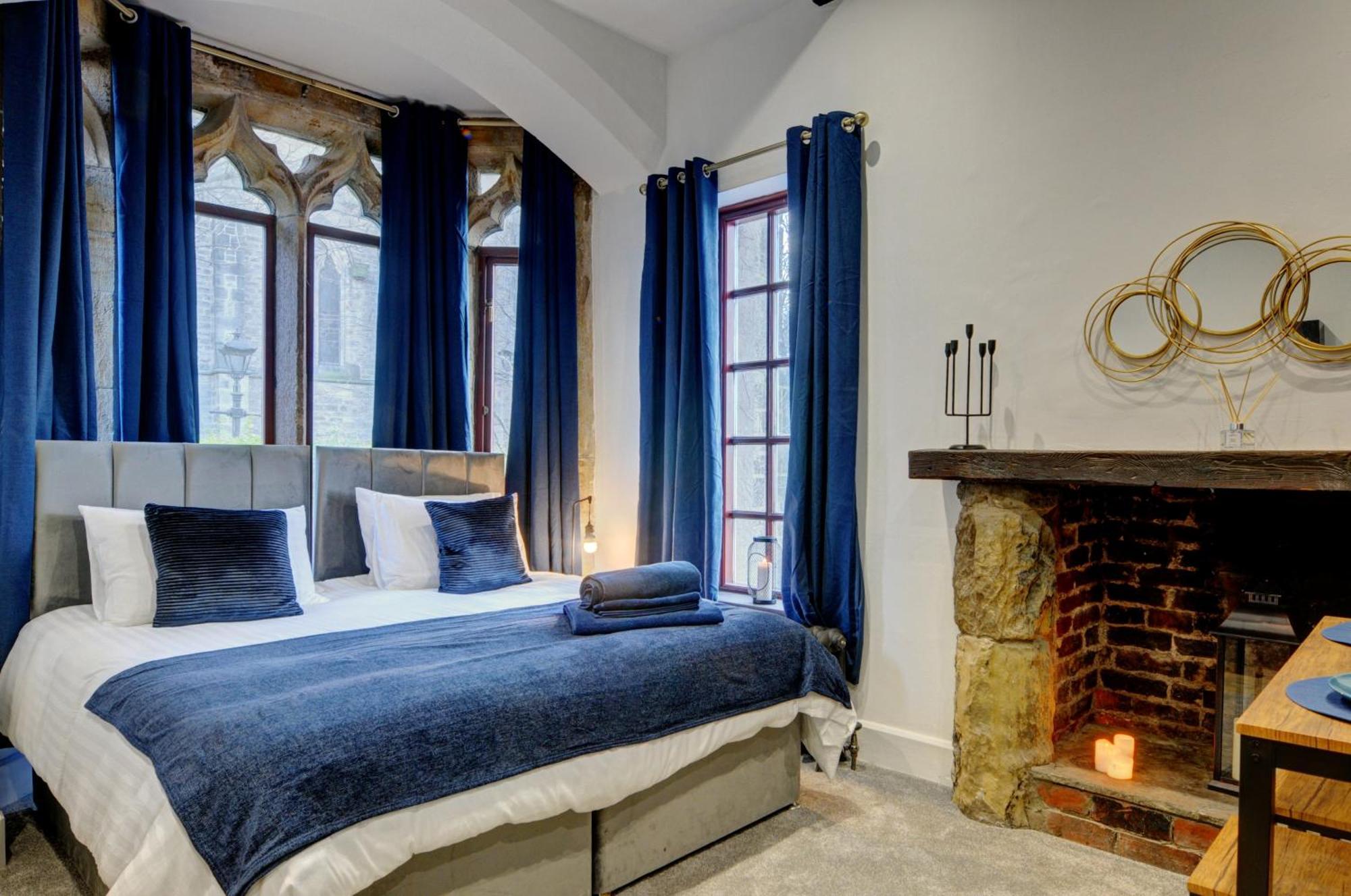 The Old Vicarage - Secure Parking, Fast Wifi, Garden Villa Leeds  Bagian luar foto